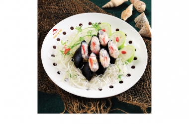 SHRIMP WRAPPED IN SEAWEEDS